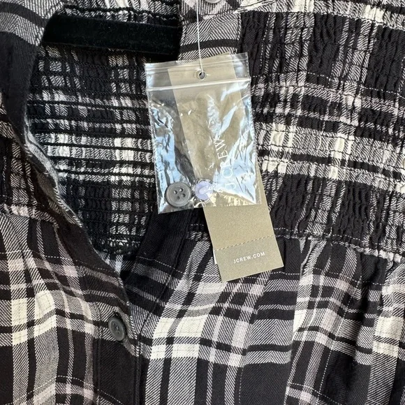 J.Crew Monochrome Plaid Button-Up Shirt size XXS - Picture 4 of 13